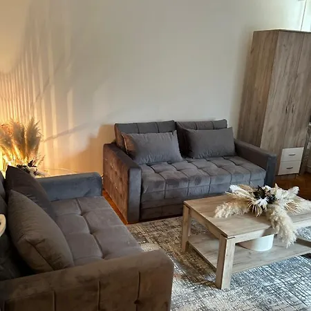 Apartment Beo Shooping Centar