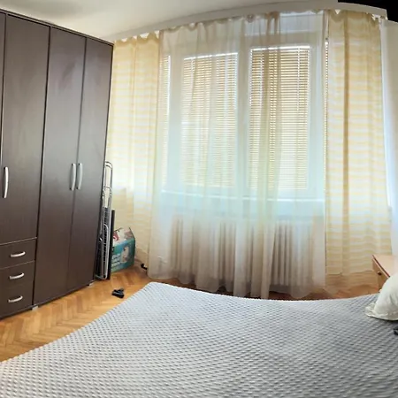 Apartment Beo Shooping Centar